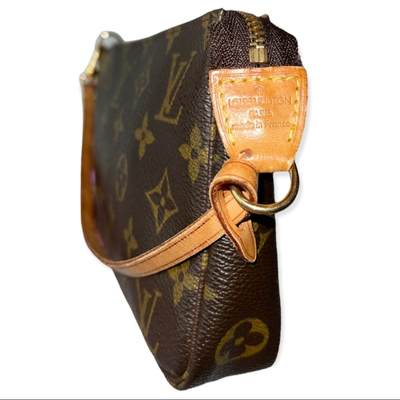 LOUIS VUITTON Pochette Accessoires Monogram Canvas Vintage Shoulder Bag w/ Chain - Picture 9 of 16